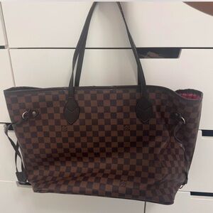 Never full Louis Vuitton